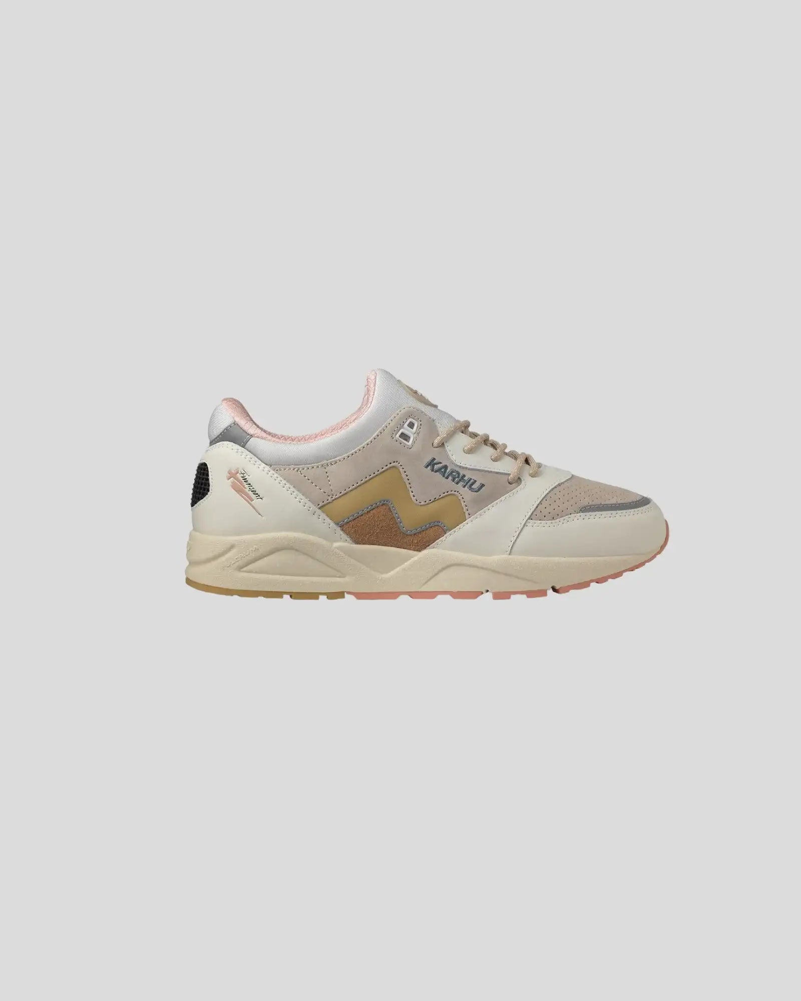 aria 95 lily white Karhu || Aria 95