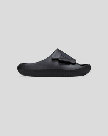Crocs || Mellow Luxe Recovery Slide - Black