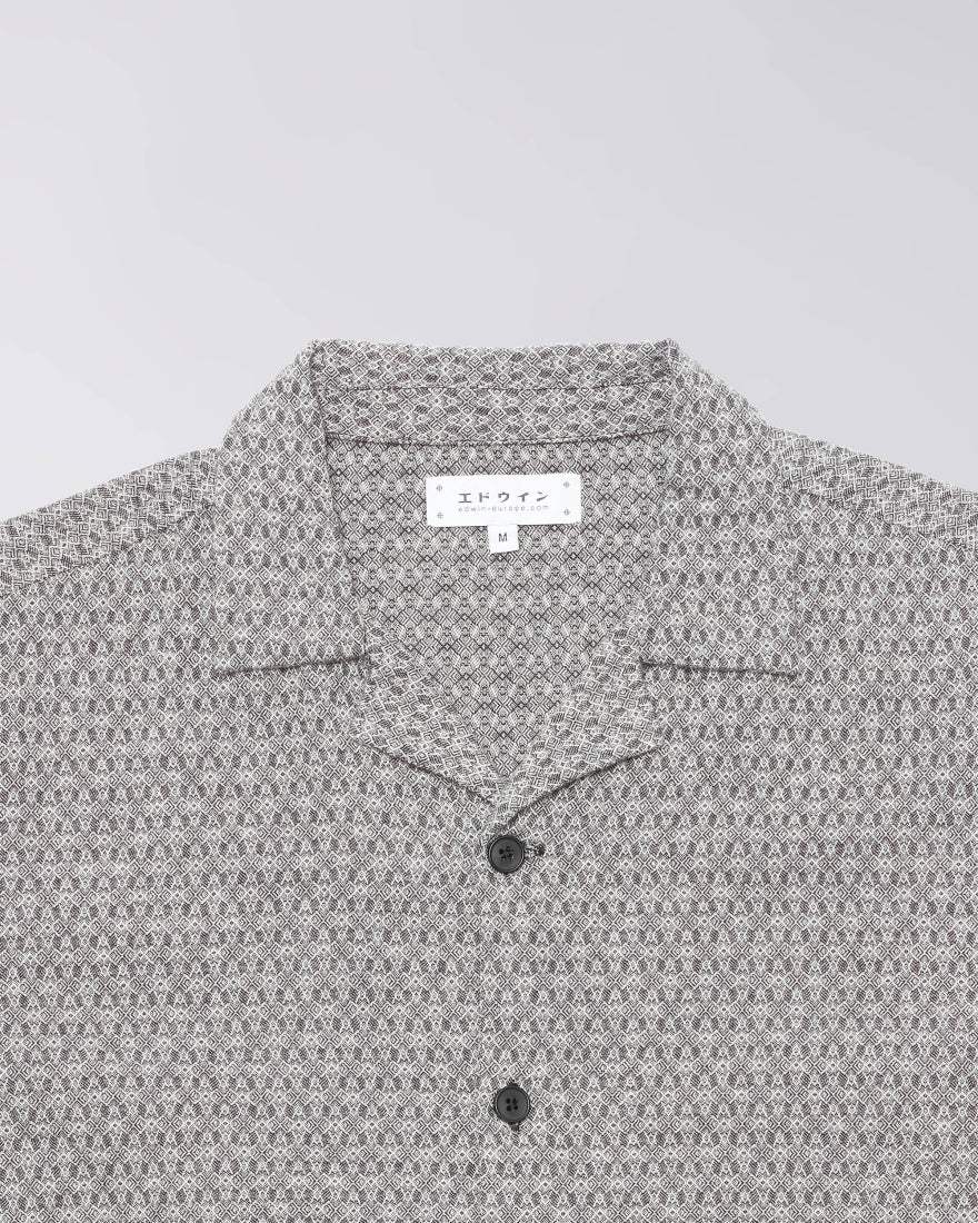 Edwin || Saga Shirt SS - Black / White Garment Wash - M’ Edwin