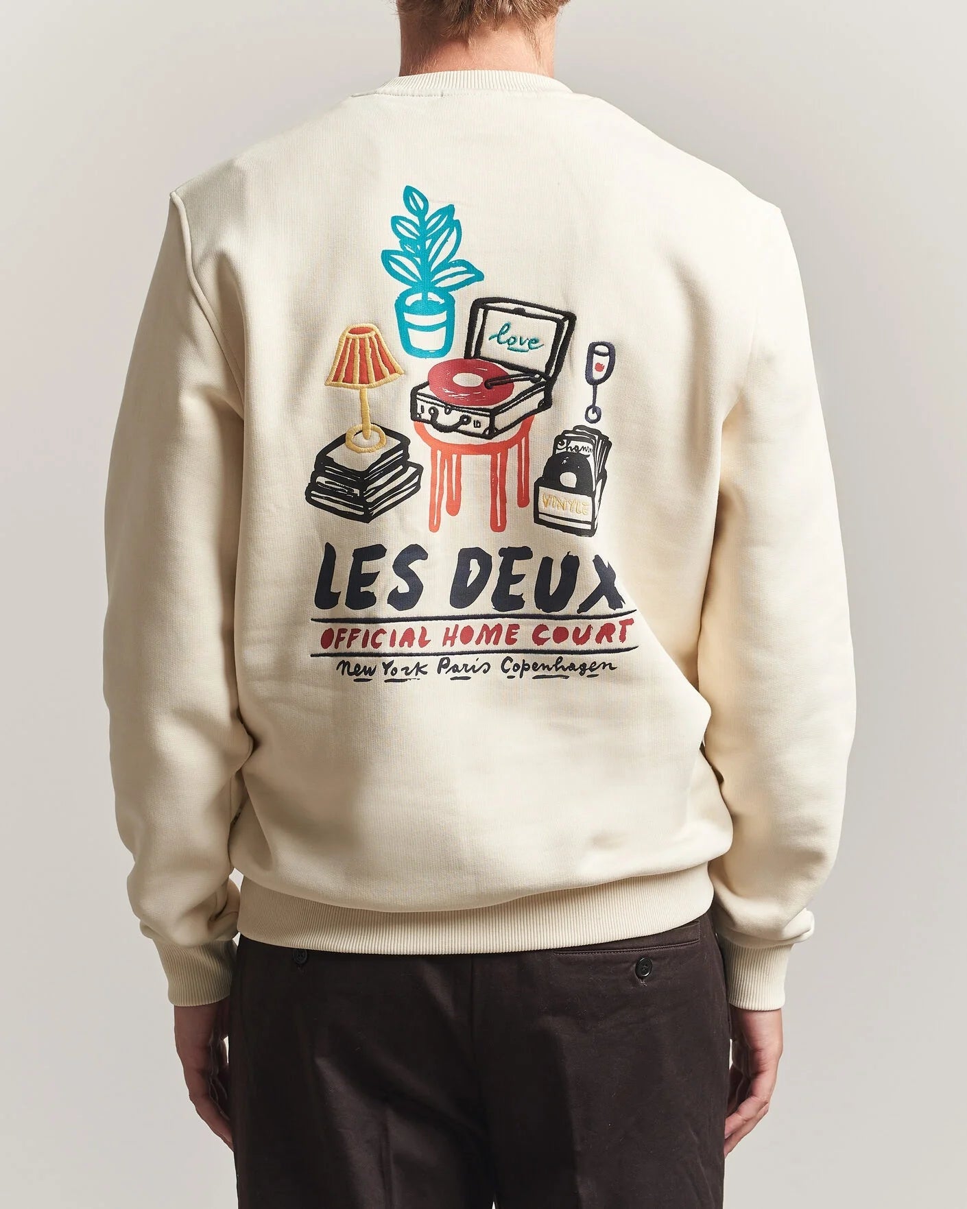 Les Deux || Record Sweatshirt - Ivory Les Deux