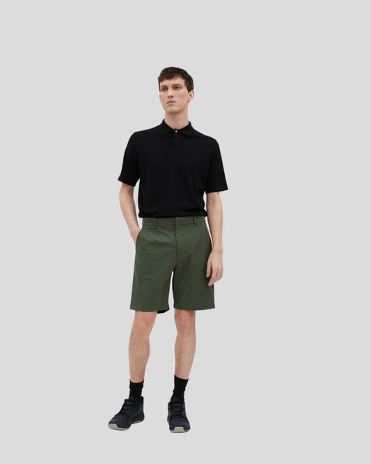 Norse Projects || Aaren Travel Light Short - Spruce Green