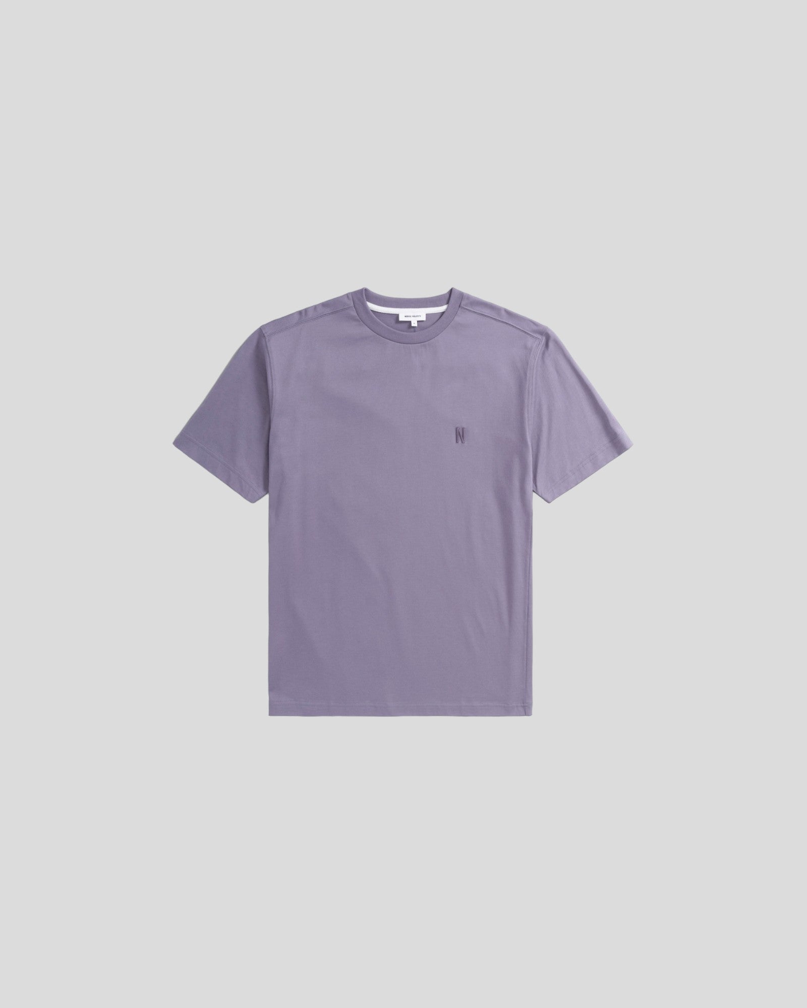 Norse projects || Johannes Organic N Logo T-shirt - Dusk purple