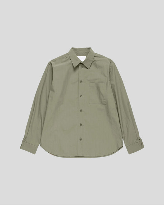 Norse Projects || Sila Tech Poplin Shirt - Sediment Green Norse Projects