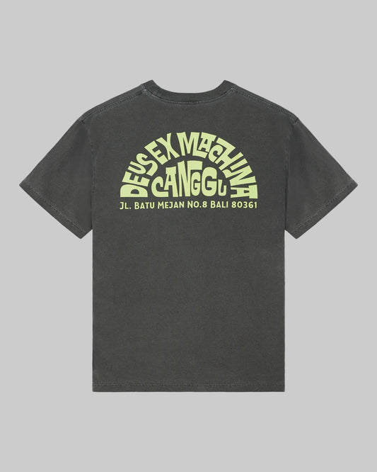 Deus || Canggu Address Tee - Anthracite - M’ Deus ex machina