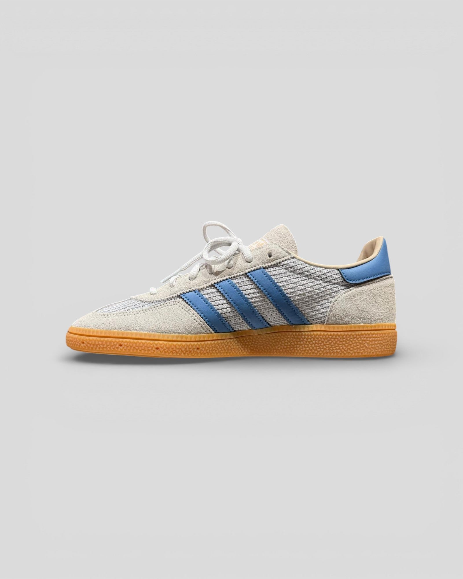 Adidas || Spezial - Grey Sand/Blue/Gum - M' Adidas