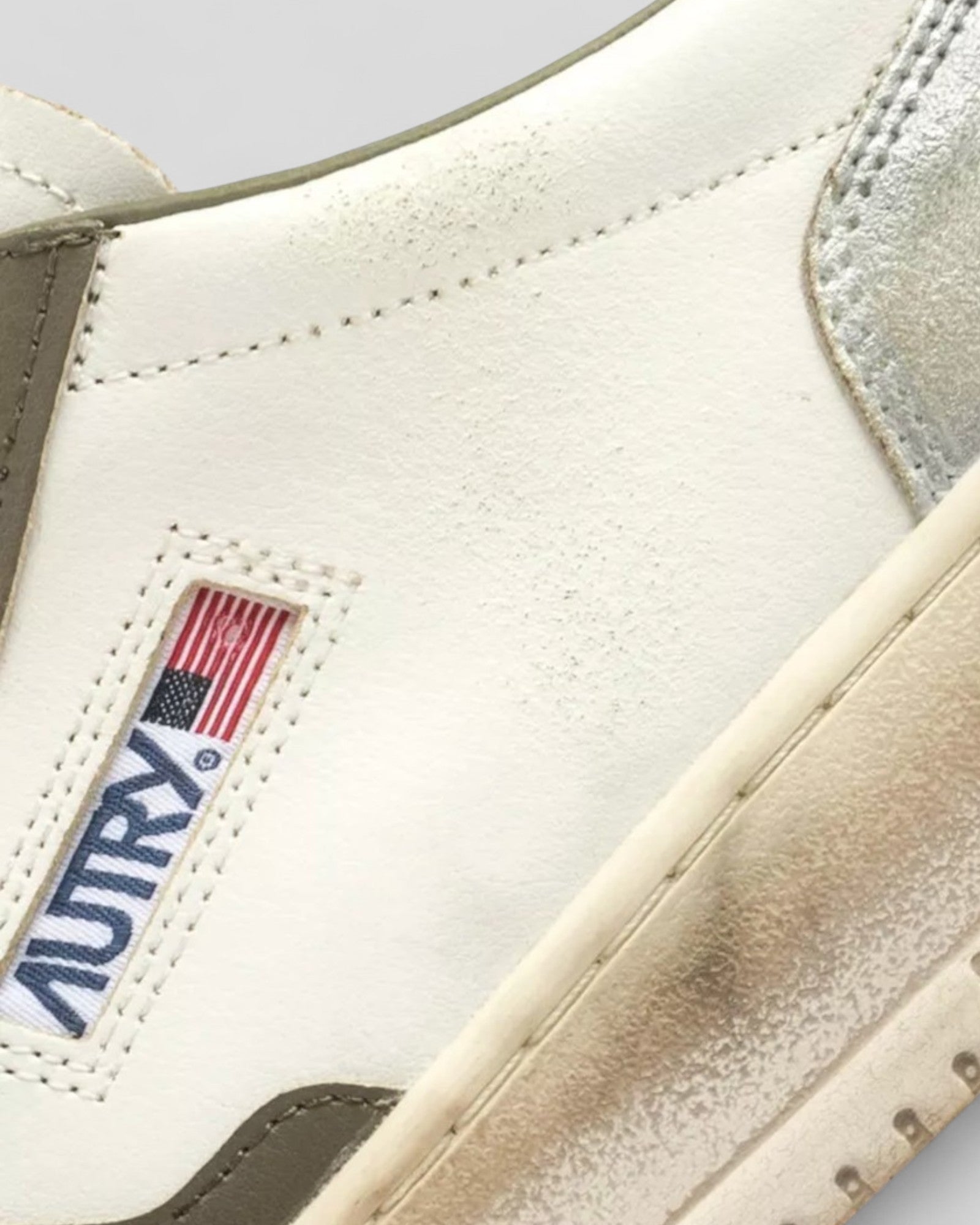 Autry || Super Vintage SV50 - Silver / Green Autry