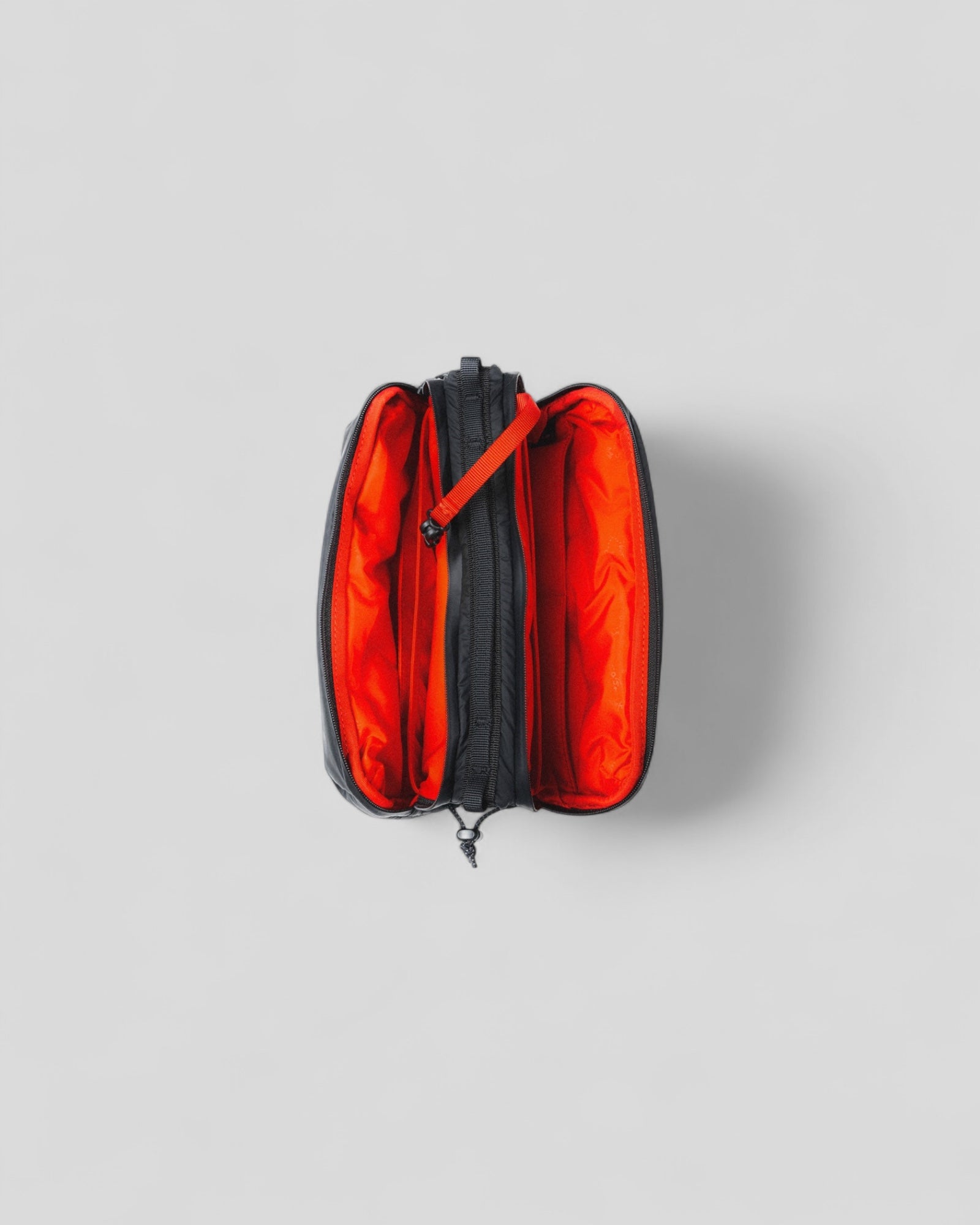 Topologie || Bottle Sacoche Large - Black Puffer - M'' Topologie