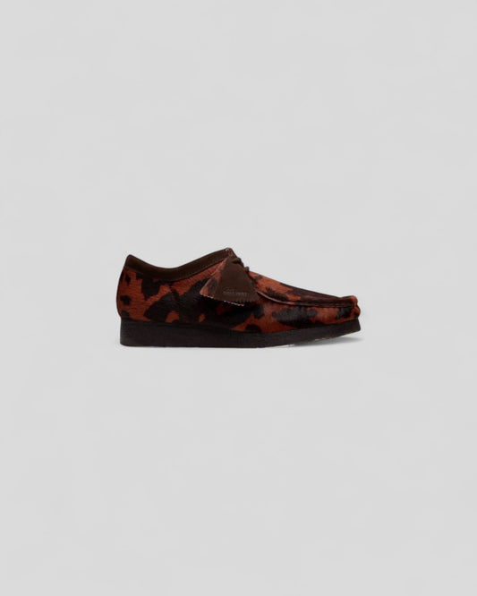 Clarks || Wallabee - Brown Cow Print - M' Clarks