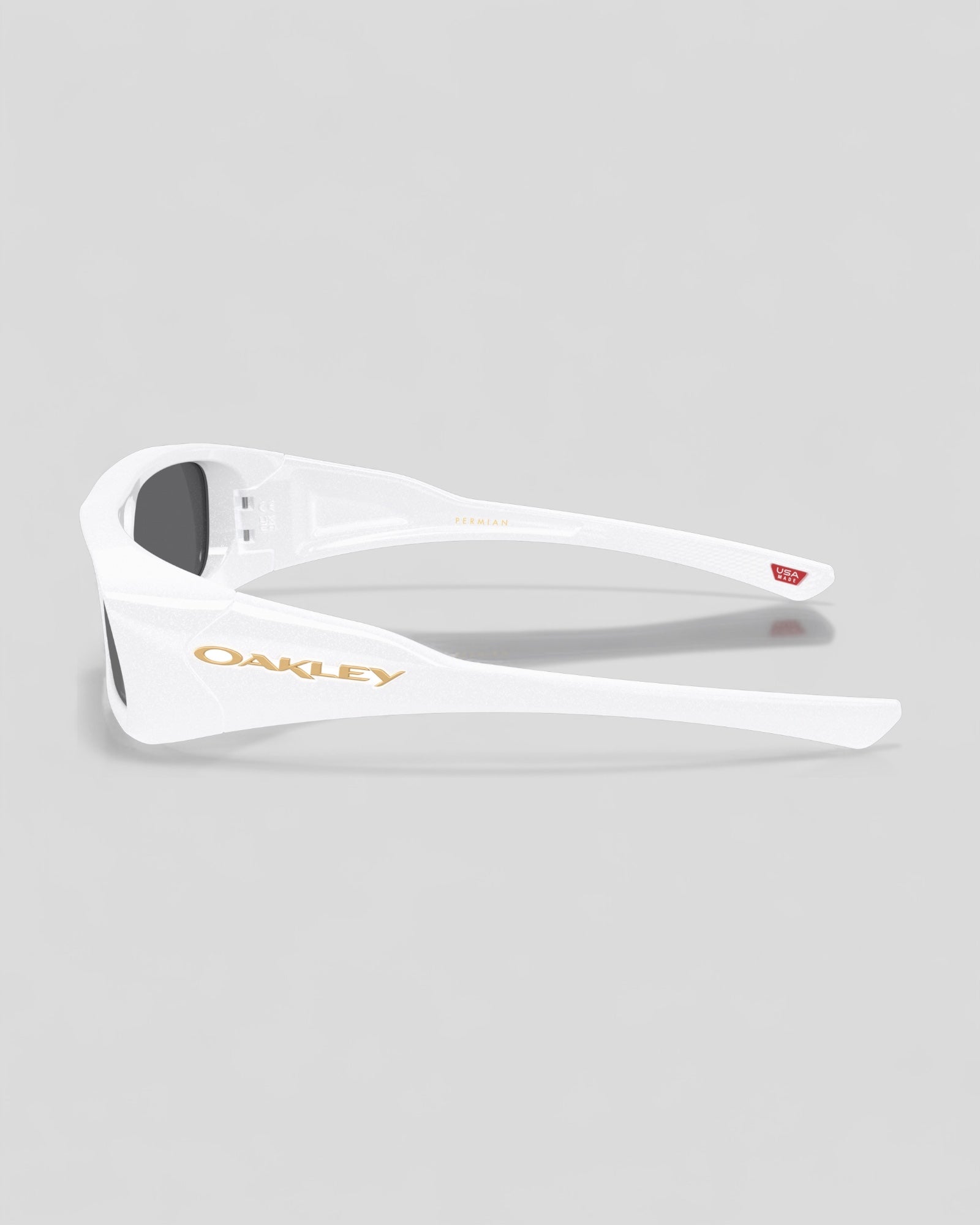 Oakley || Permian - Pearl White / Primz Black - M’ Oakley