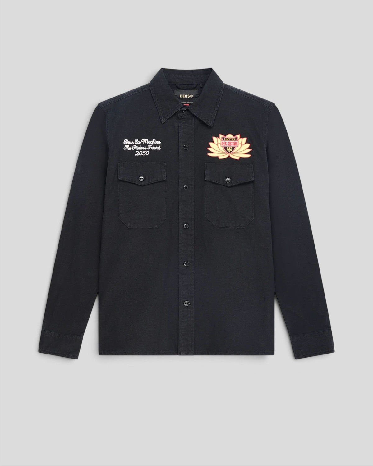 Deus || Sacred Chest Shirt - Black - M' Deus ex machina