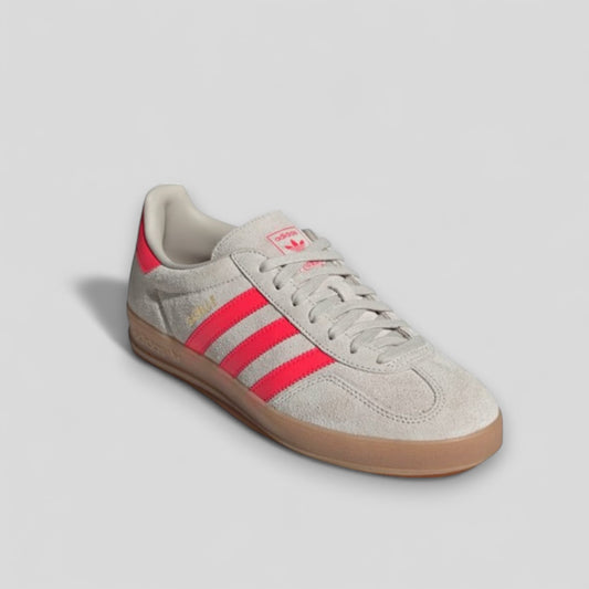 Adidas || Gazelle Indoor - Beige / Lucid Red / Cloud White - M' Adidas