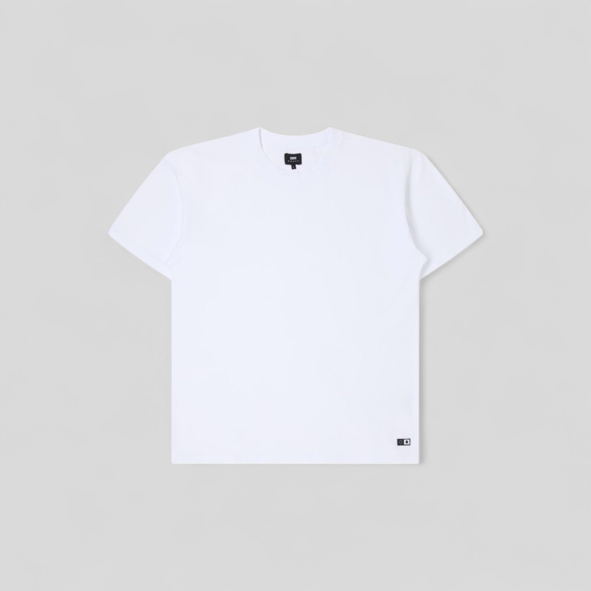 Edwin || Oversize Basic TS - White Garment Washed - M" Edwin