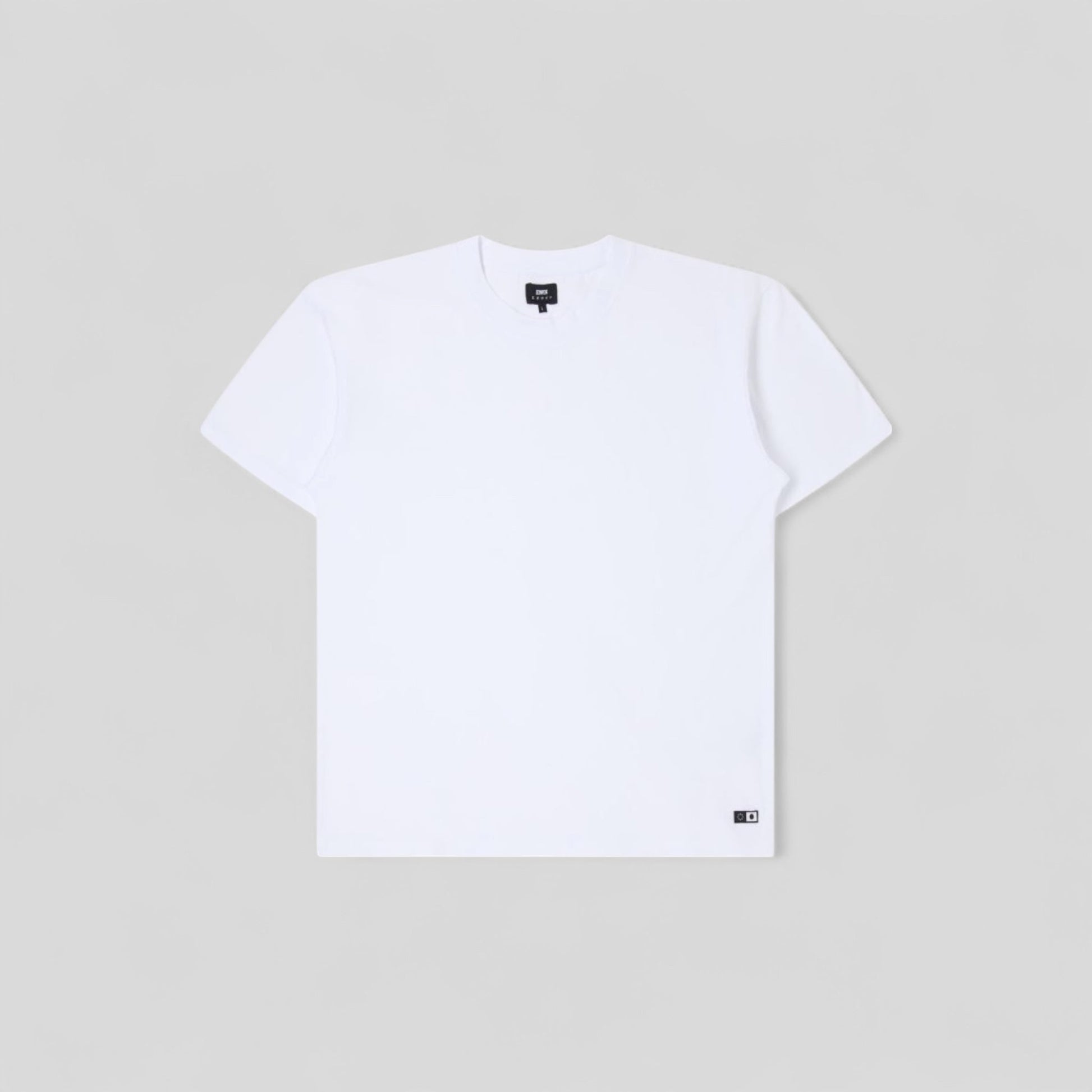 Edwin || Oversize Basic TS - White Garment Washed - M" Edwin