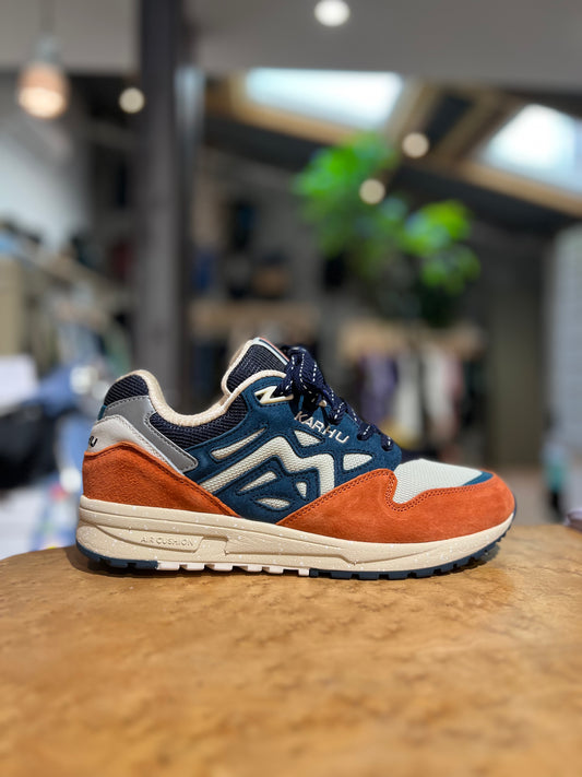 Karhu || Legacy 96 - Arabesque/Reflecting Pond Karhu