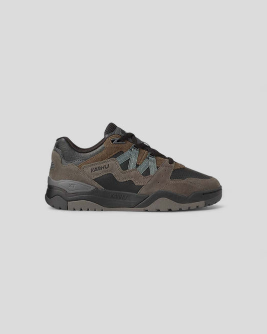 Karhu || Fusion XT- Black / Laurel Wreath karhu