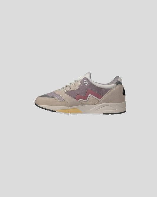 Karhu || Aria 95 - Rainy Day/ Foxglove Karhu