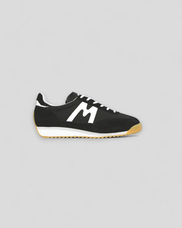 Karhu || Mestari - Black / White Karhu
