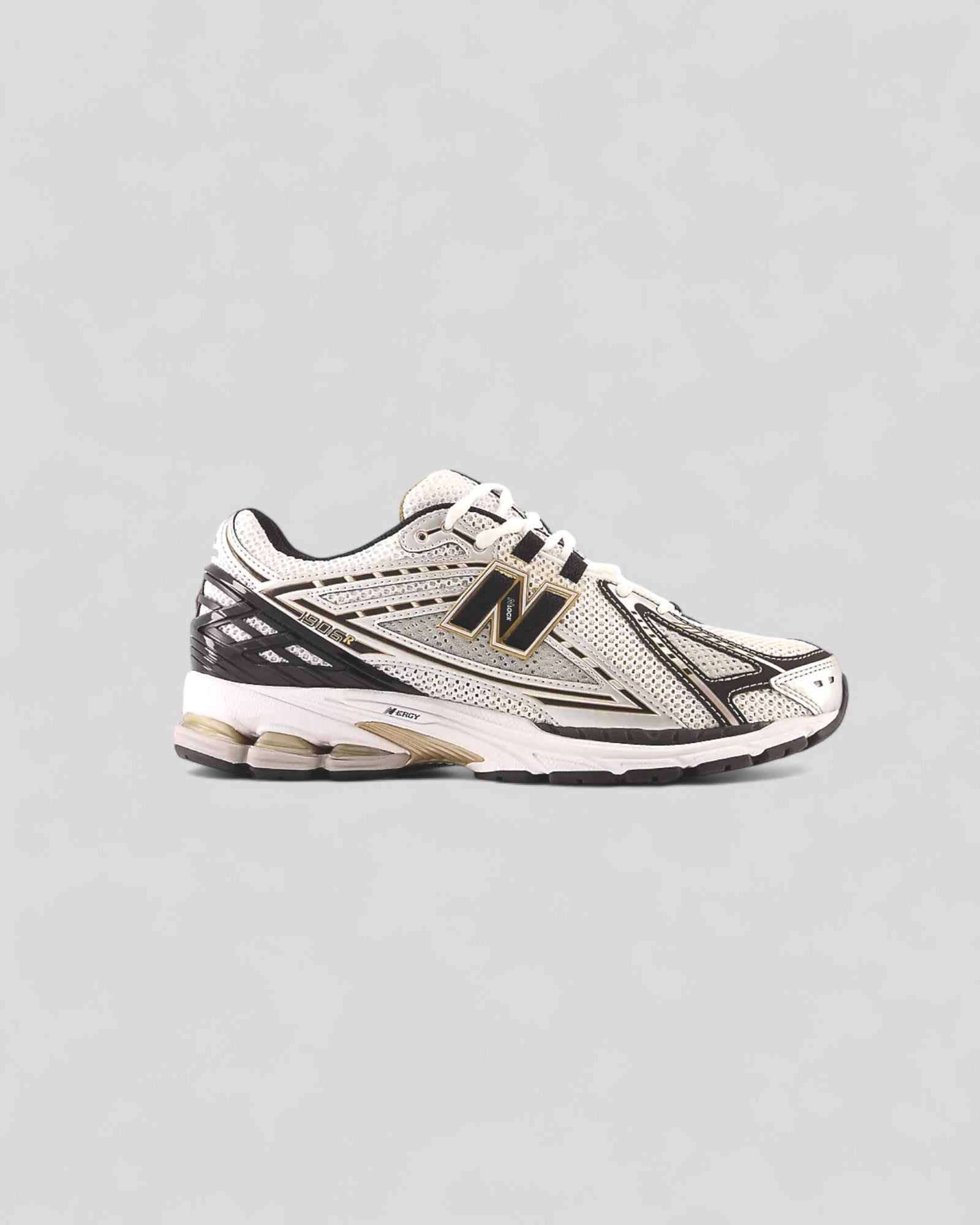 New Balance || M1906RA - Silver / Gold Metallic New Balance