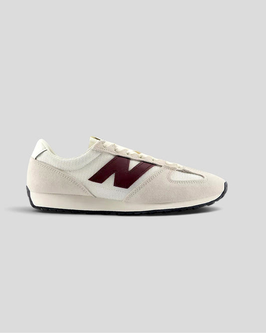 New Balance || U4718Y4 - Beige/ Bordeau New Balance