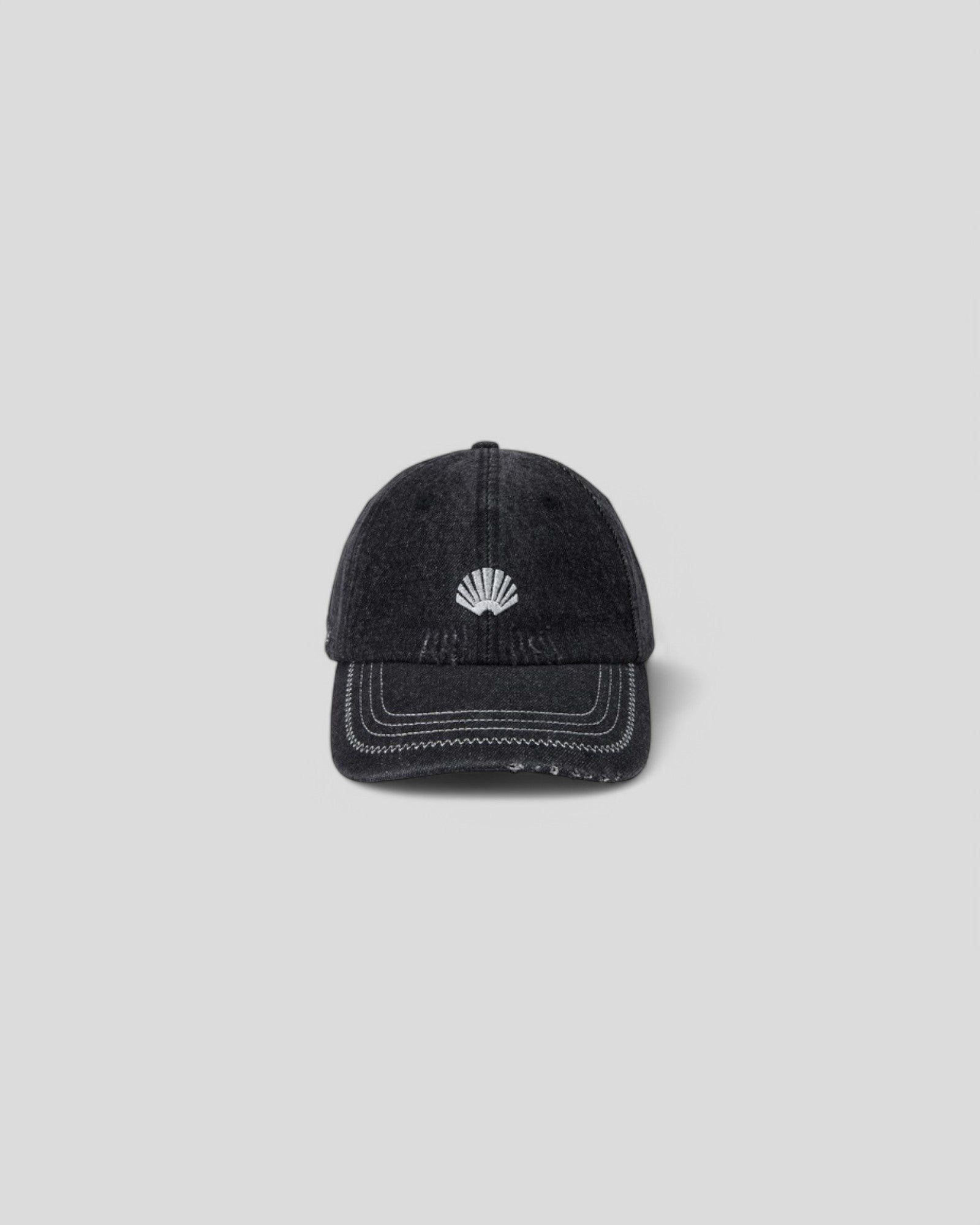 New Amsterdam || Distressed Logo Cap - Denim Black - M'