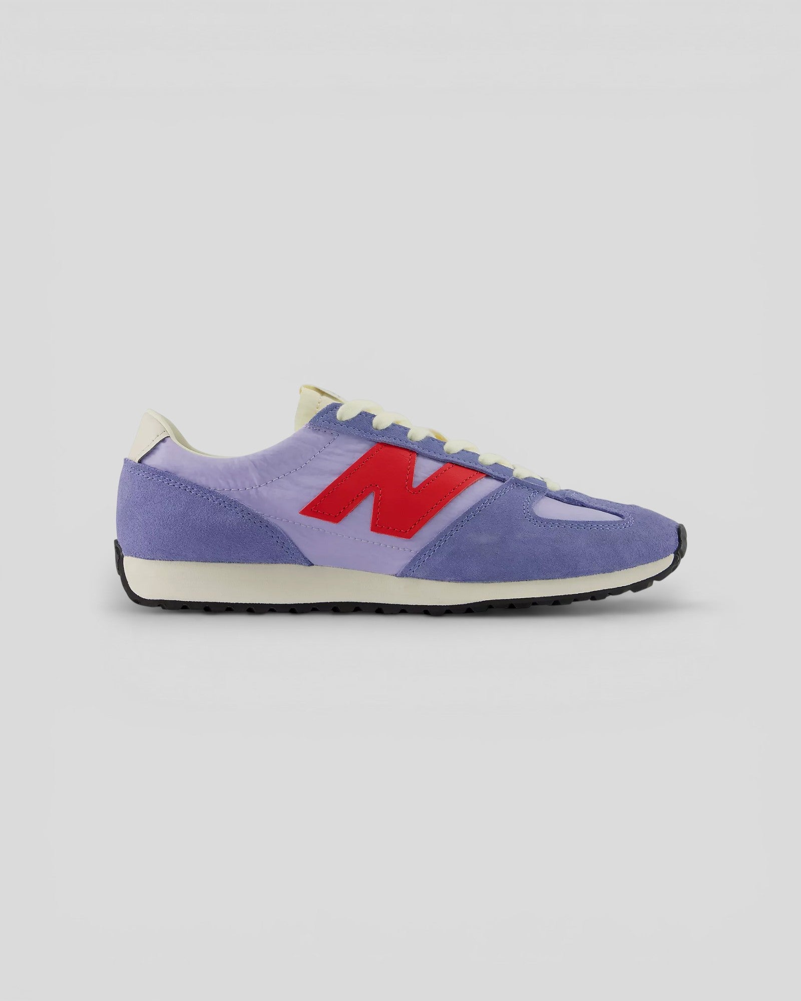New Balance || U4716SA - Rosewood/ Fire Craker New Balance