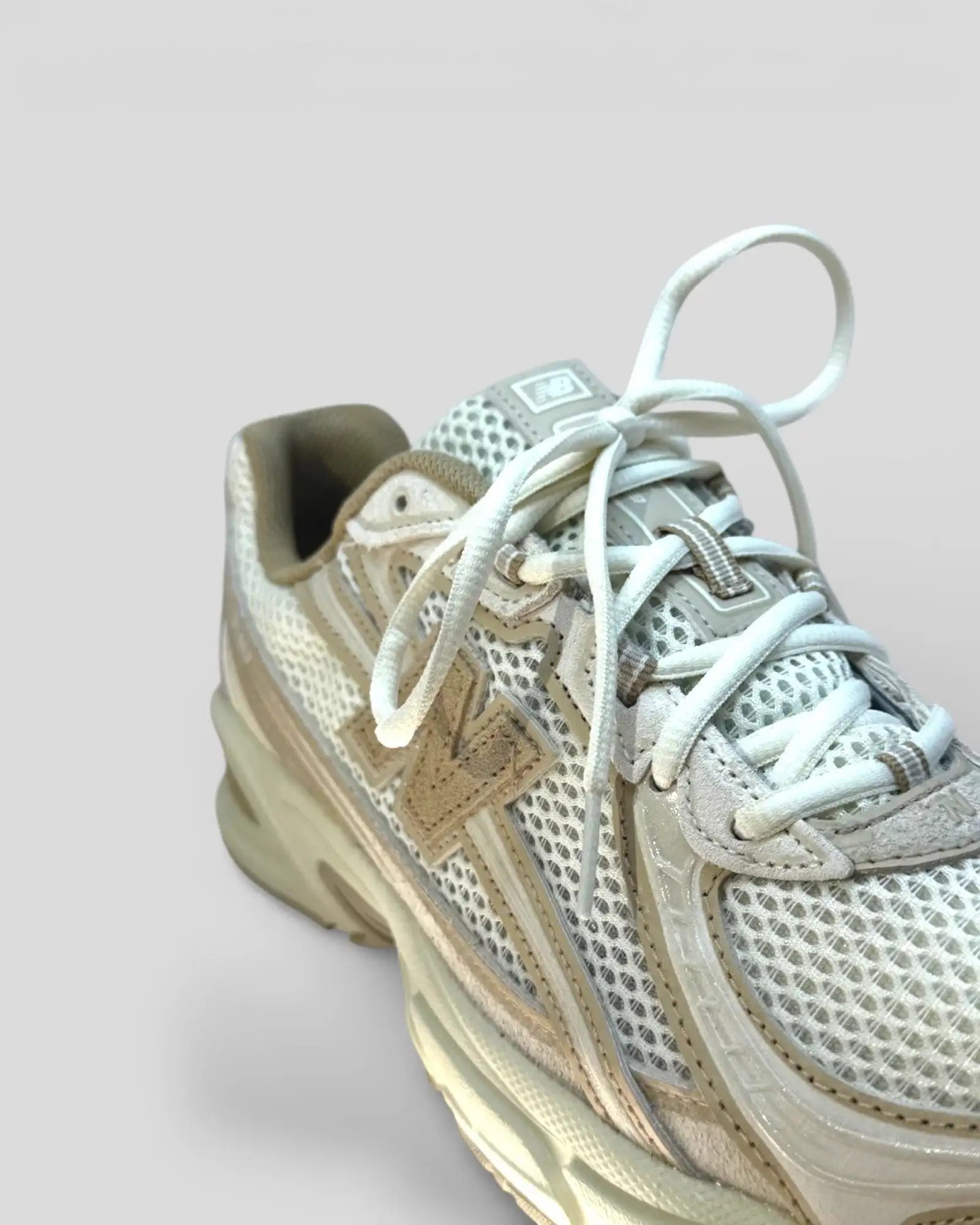 New Balance || U740IN2 - White/Cream - M' New Balance