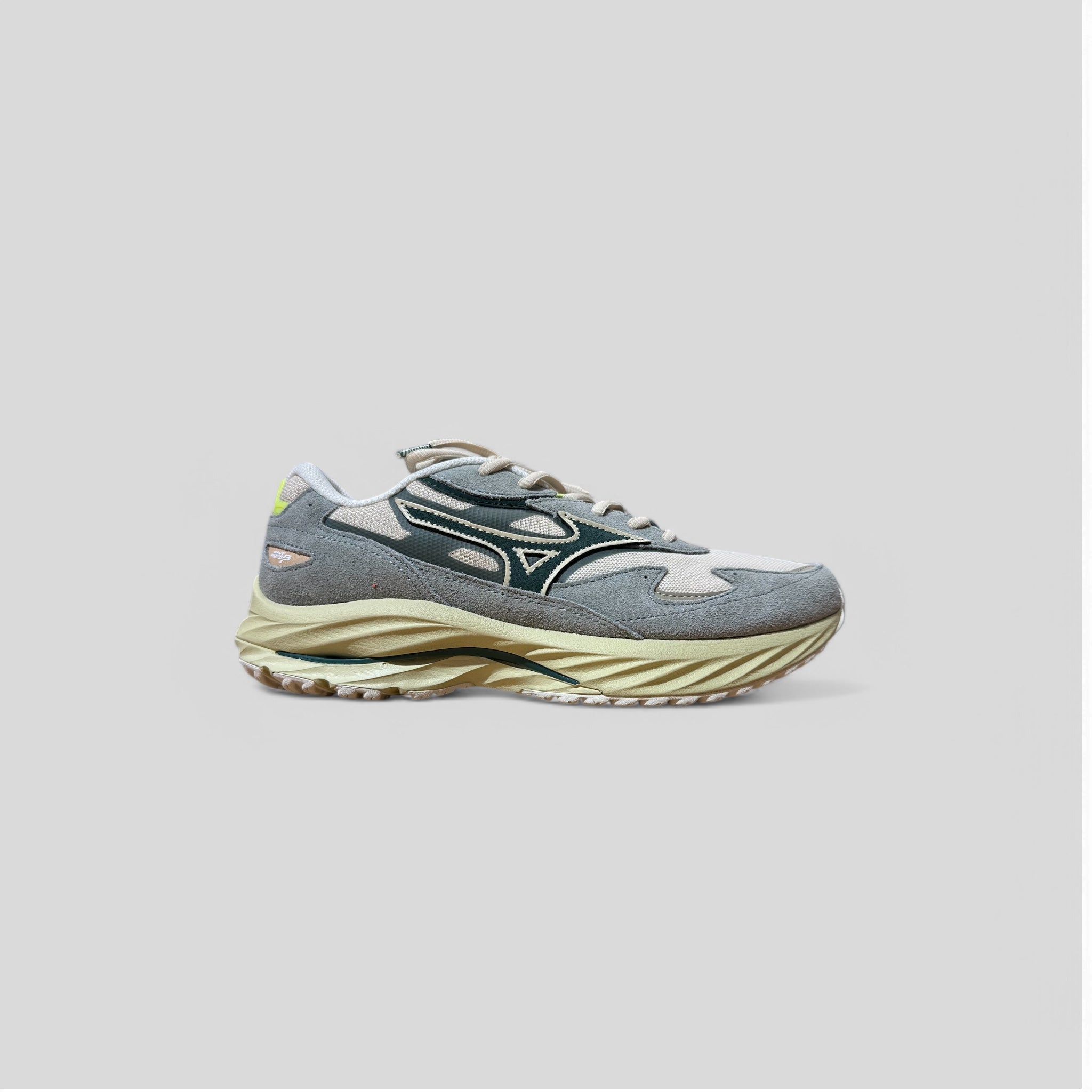 Mizuno || Wave Rider B -Grey/Green Forest - M" Mizuno