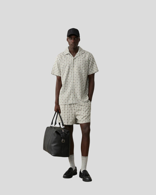 Les Deux || Tapestry SS Shirt - Ivory/ Light Jade Green Les Deux