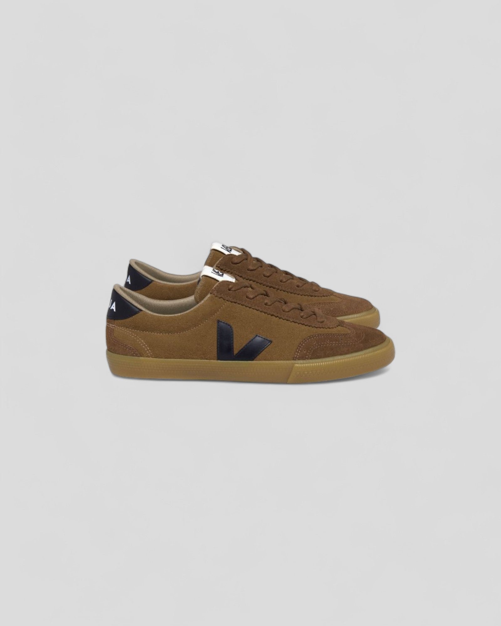 Veja || Volley O.T Leather - Camel/Black