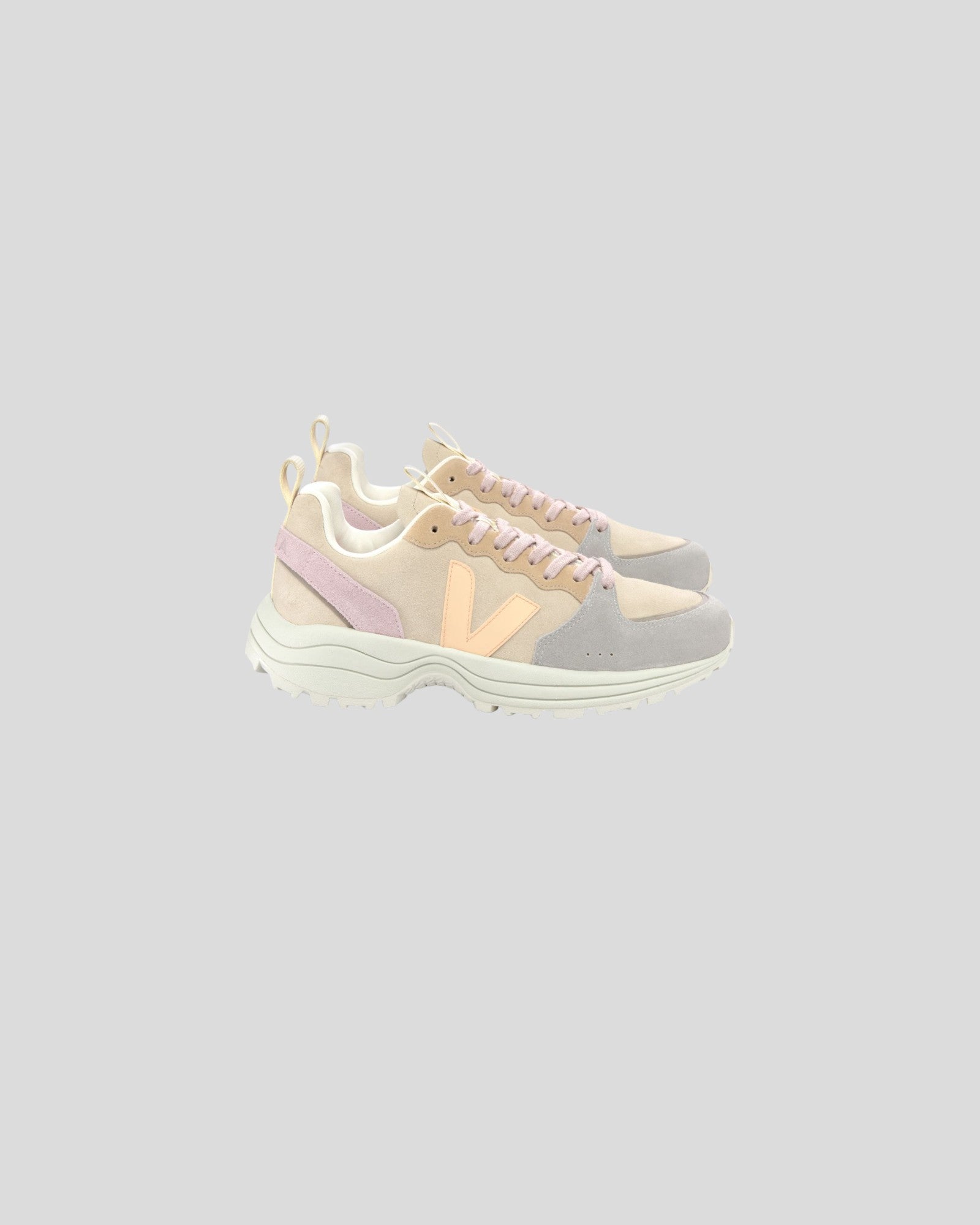 Veja || Venturi Suede - Women - Almond Peach Multico Veja