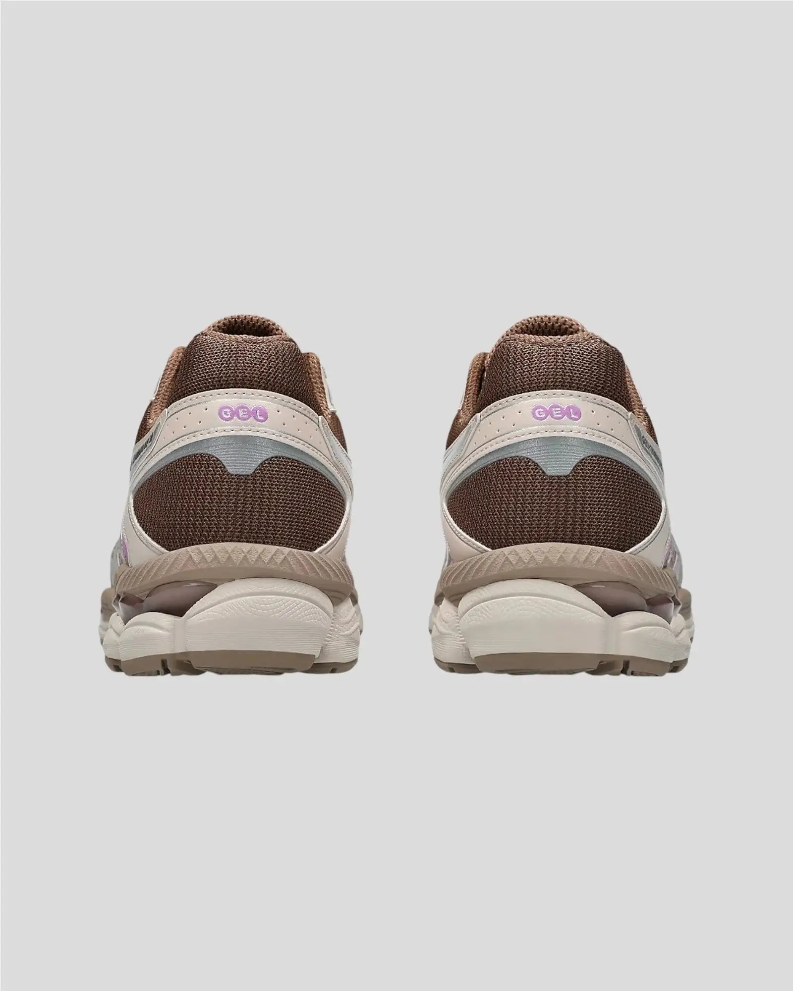 Asics || Gel-Cumulus 16 - Cinnamon / Pure Silver Asics
