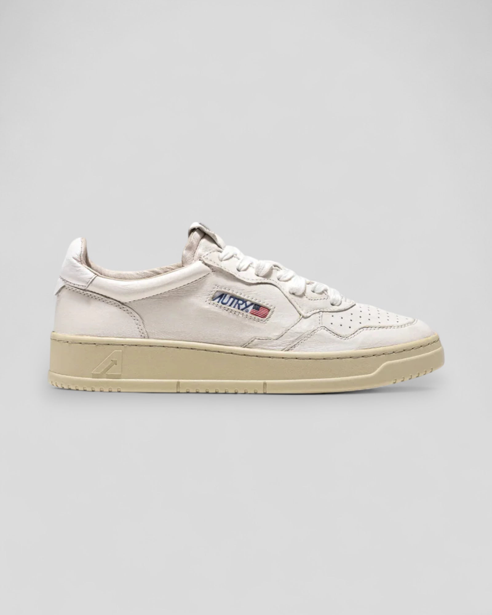 Autry || Medalist GG04 - White Goat - M' Autry