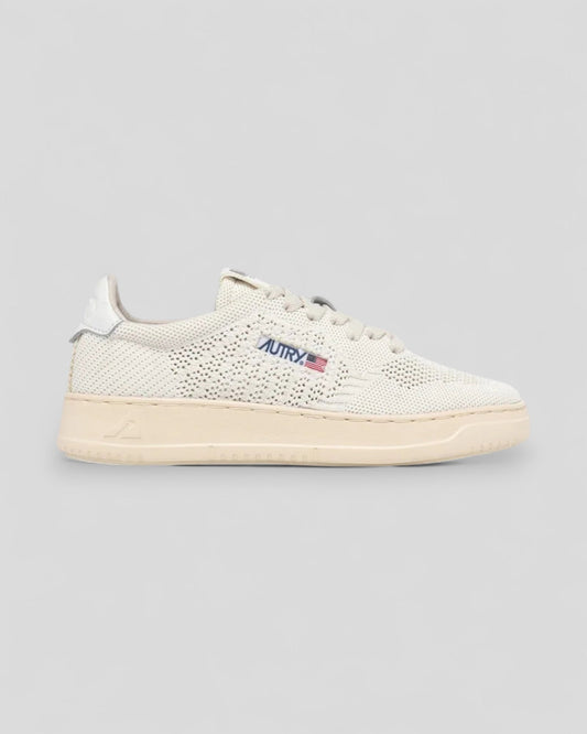 Autry || Medalist Low Wom - KN08 White/ Ivory Autry