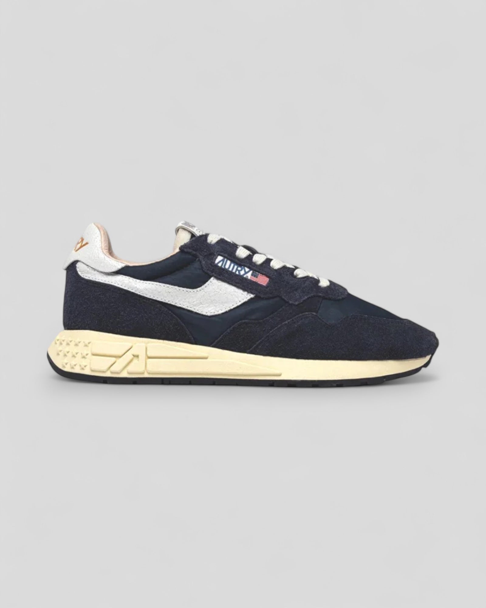 Autry || Reelwind Low Man - NC30 Nylon / White / Blue Space Autry