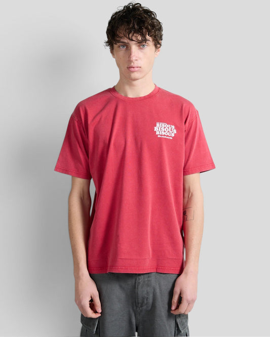 Bisous Bisous || T-shirt Grease Harvard - Red Bisous Skateboards
