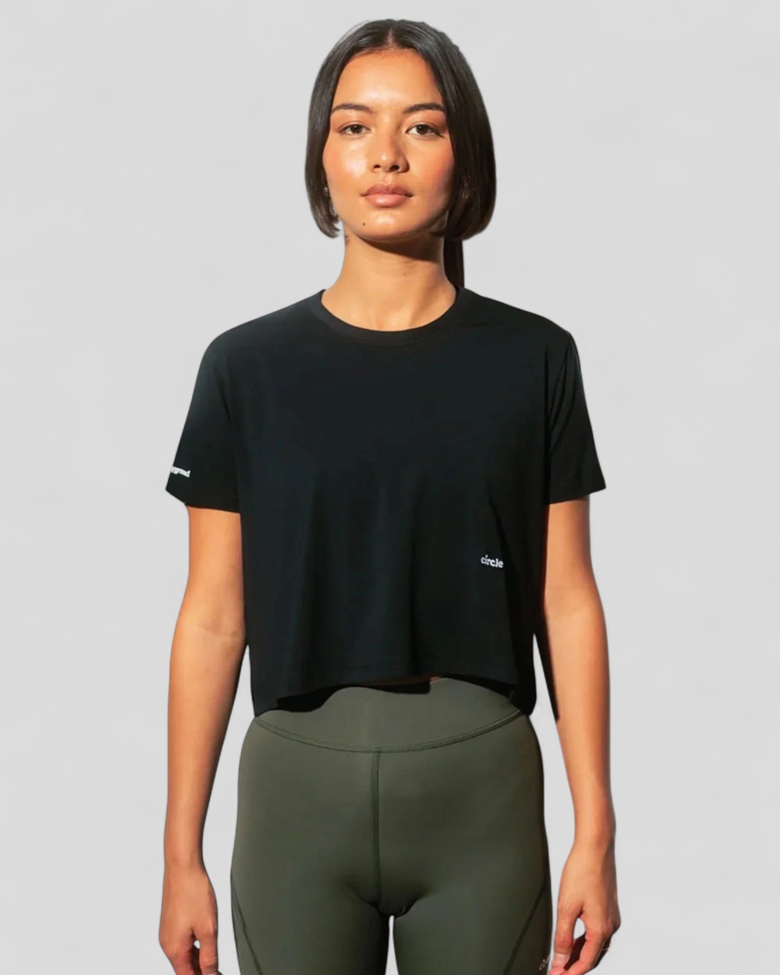 Circle || Crop Top Smooth Operator - Onyx Black Circle