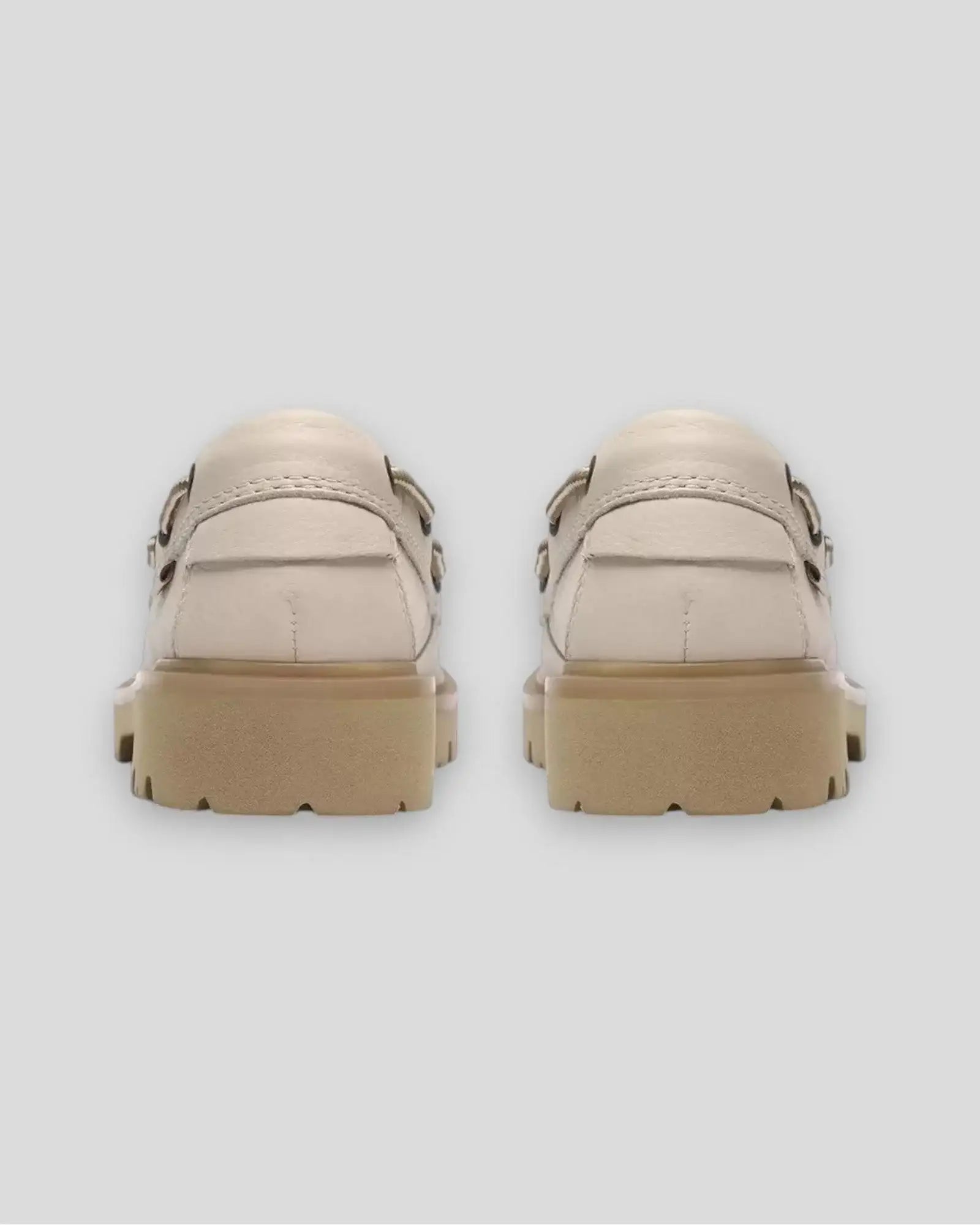 Clarks || Cleyhill Boat - Creme Leather Clarks