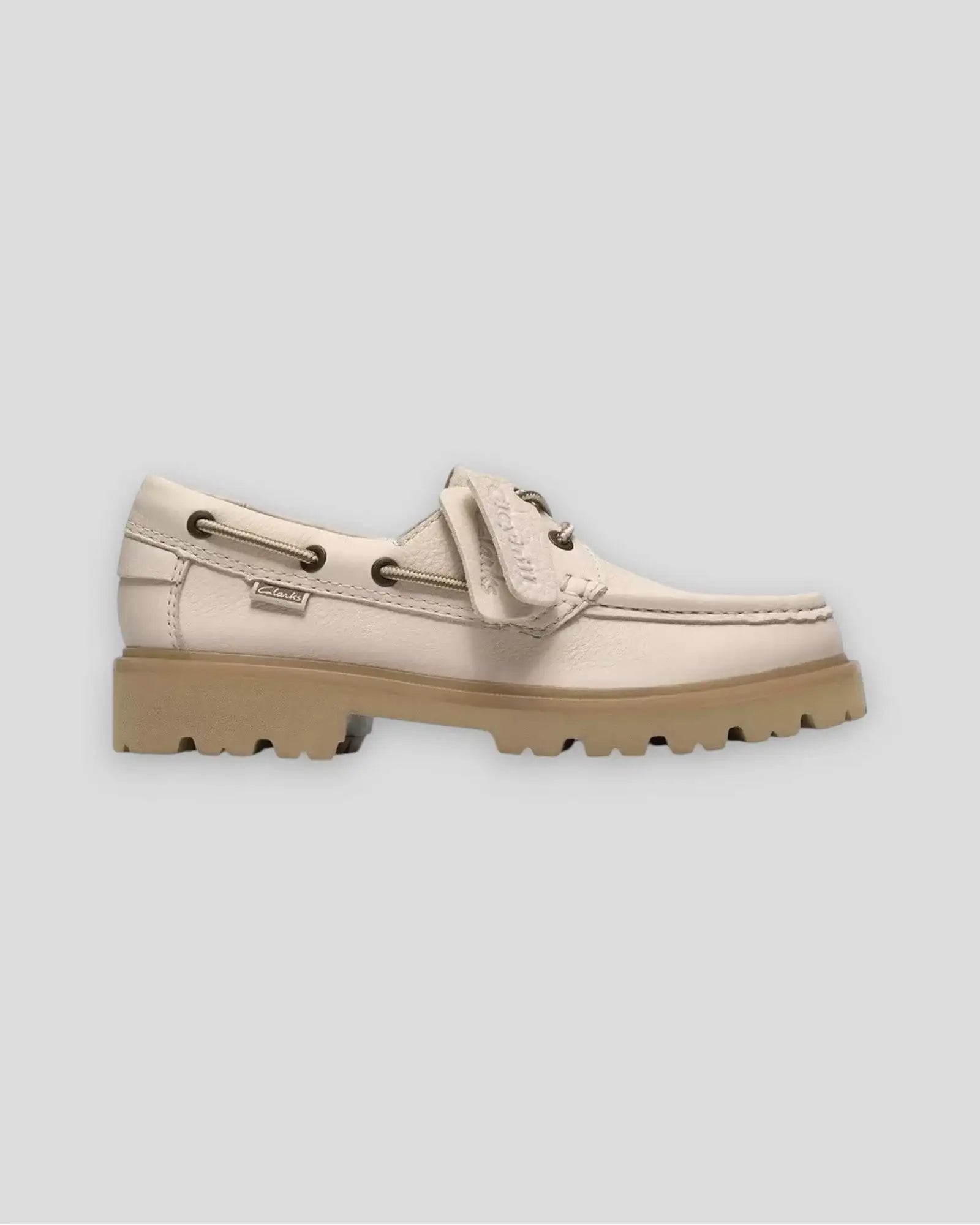Clarks || Cleyhill Boat - Creme Leather Clarks