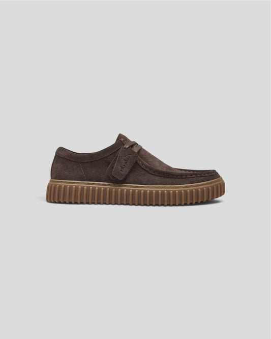 Clarks || Torhill Lo - Dark Brown Suede - Homme Clarks