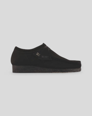 Clarks || Wallabee - Black Suede - M'