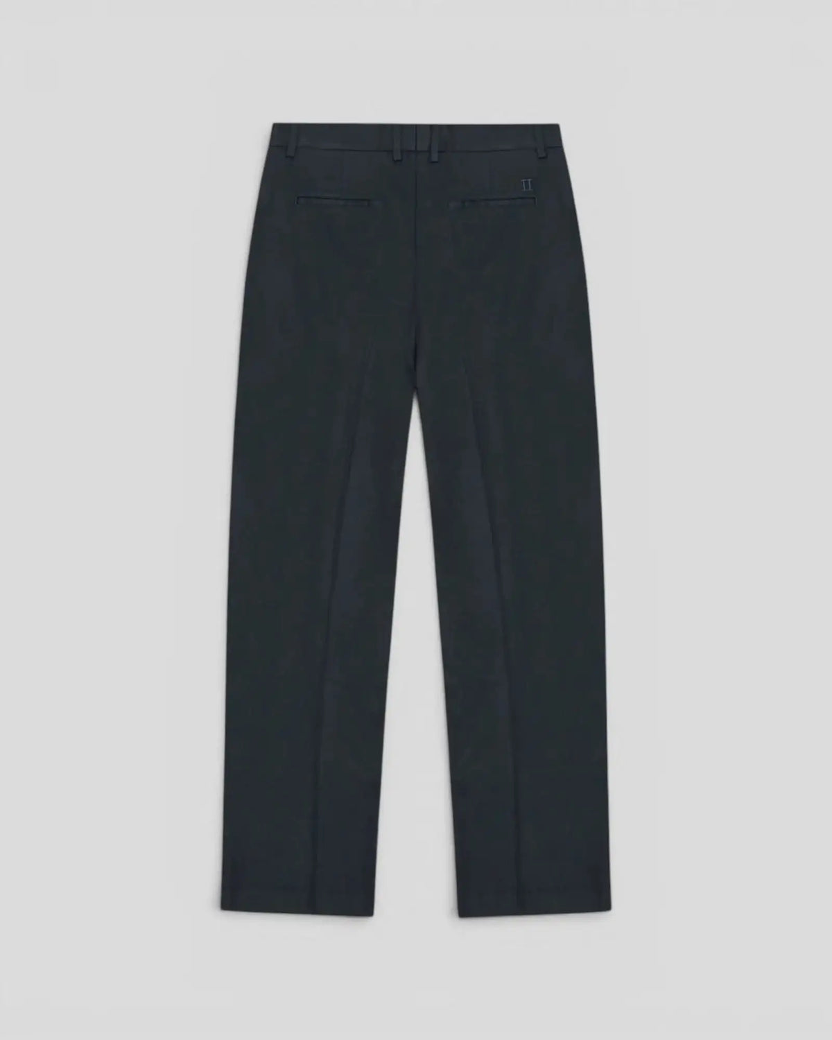 Les Deux || Pleated Twill Suit Pants - Dark Blue Night Les Deux