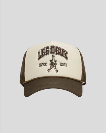 Les Deux || Basketball Player Trucker Cap - Ivory Les Deux