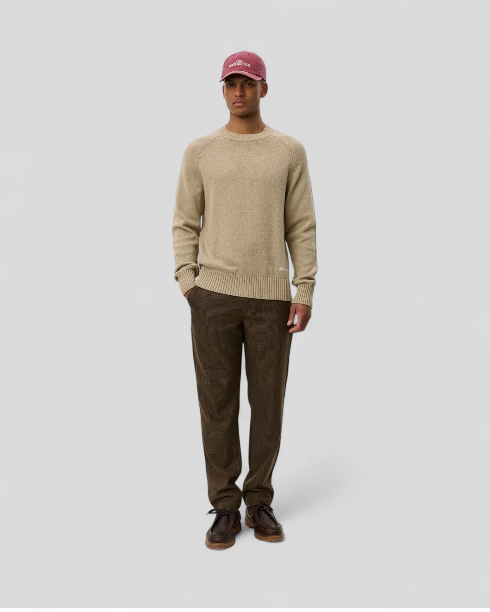 Les Deux || Brad Roundneck Knit - Dark Sand Les Deux