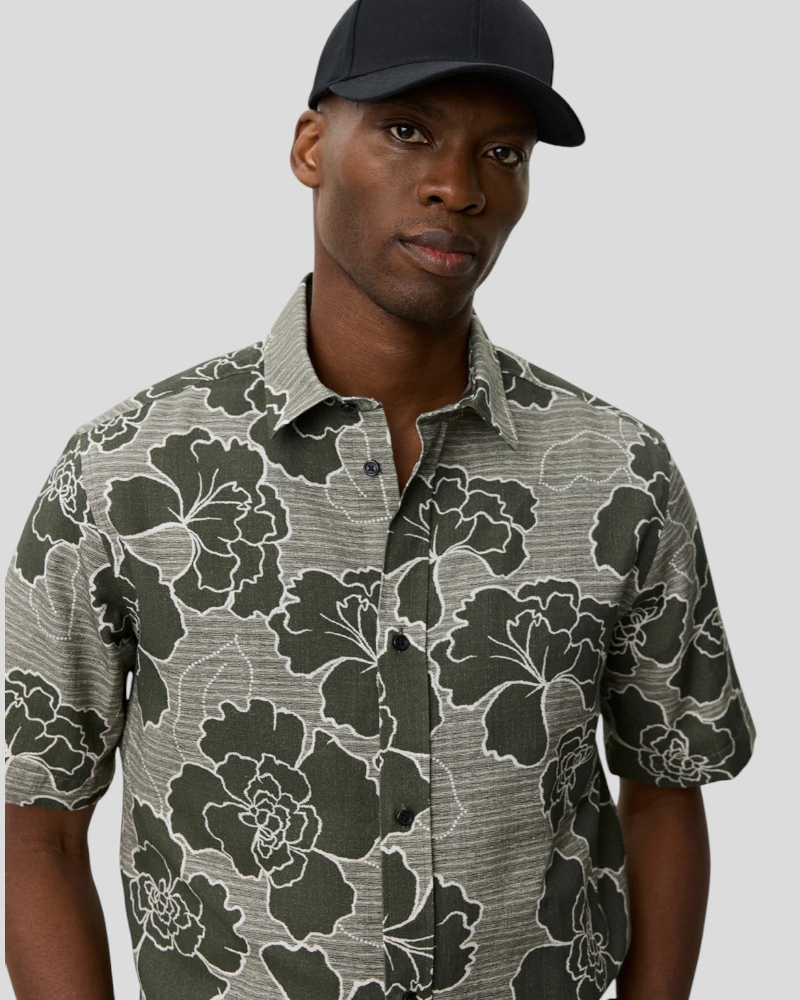 Les Deux || Charlie Poppy AOP SS Shirt - Olive Night Les Deux