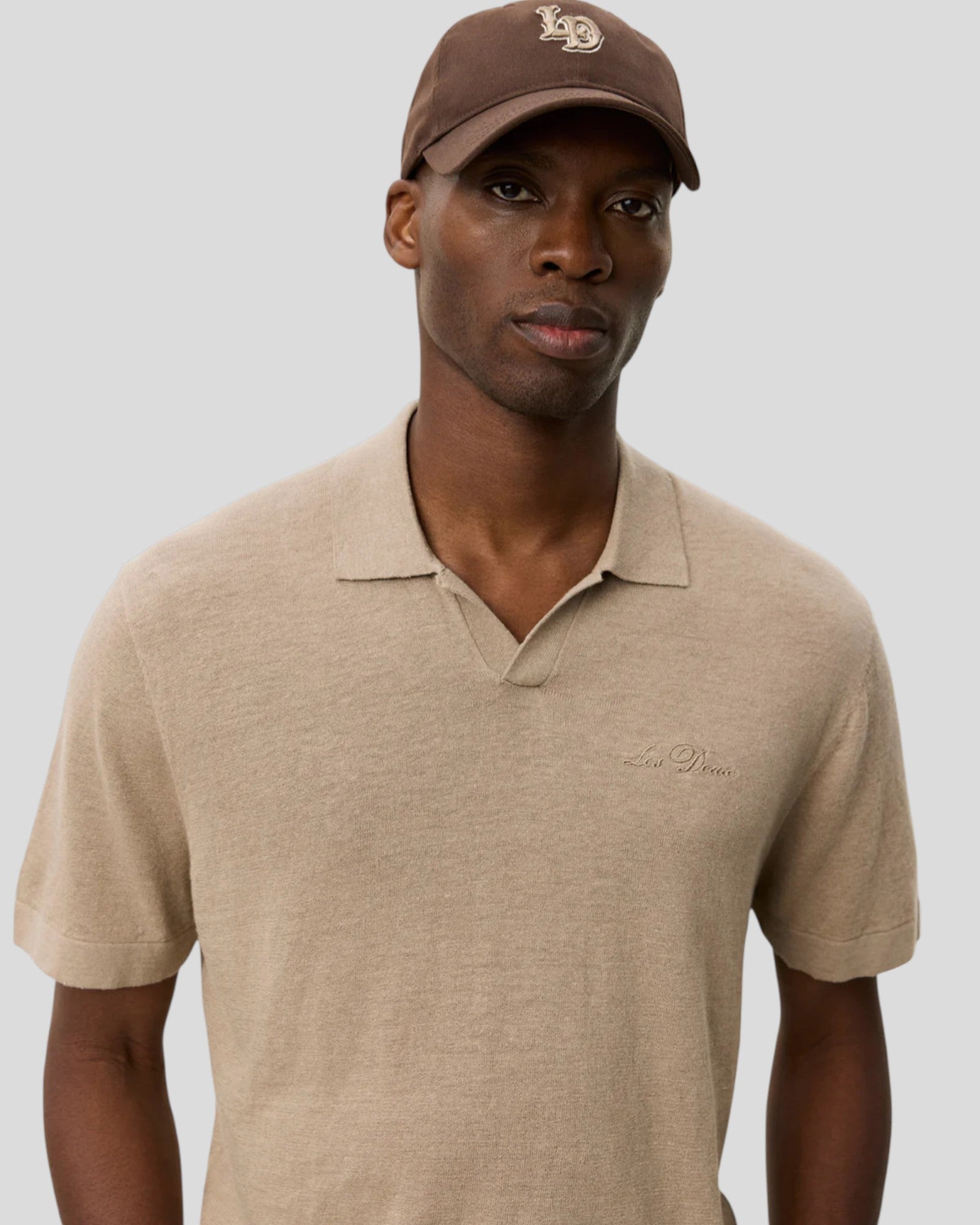 Les Deux || Emmanuel Knit Polo - Dark Sand Les Deux