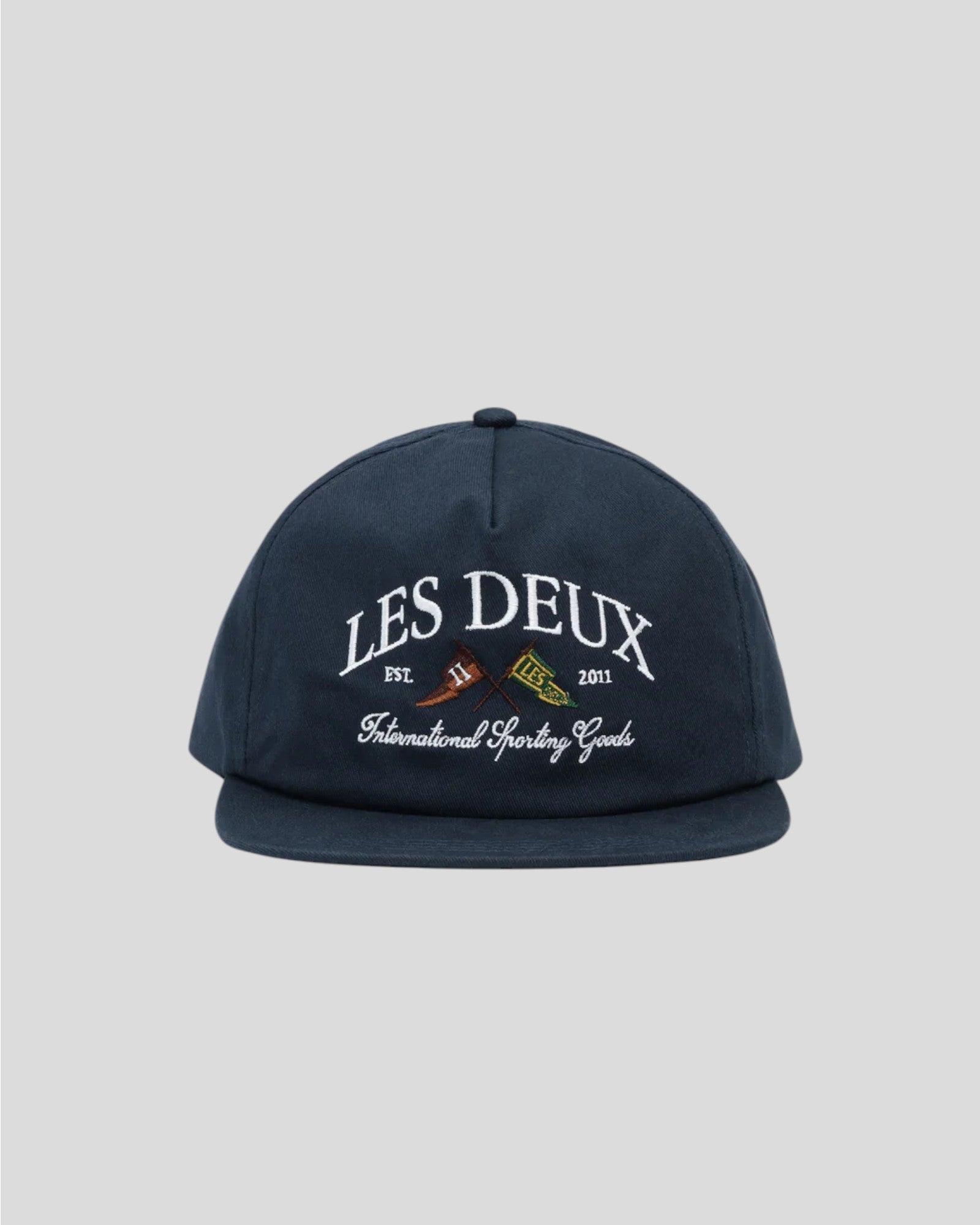 Les Deux || Ivy League Organic Letterman Cap - Dark Navy Les Deux