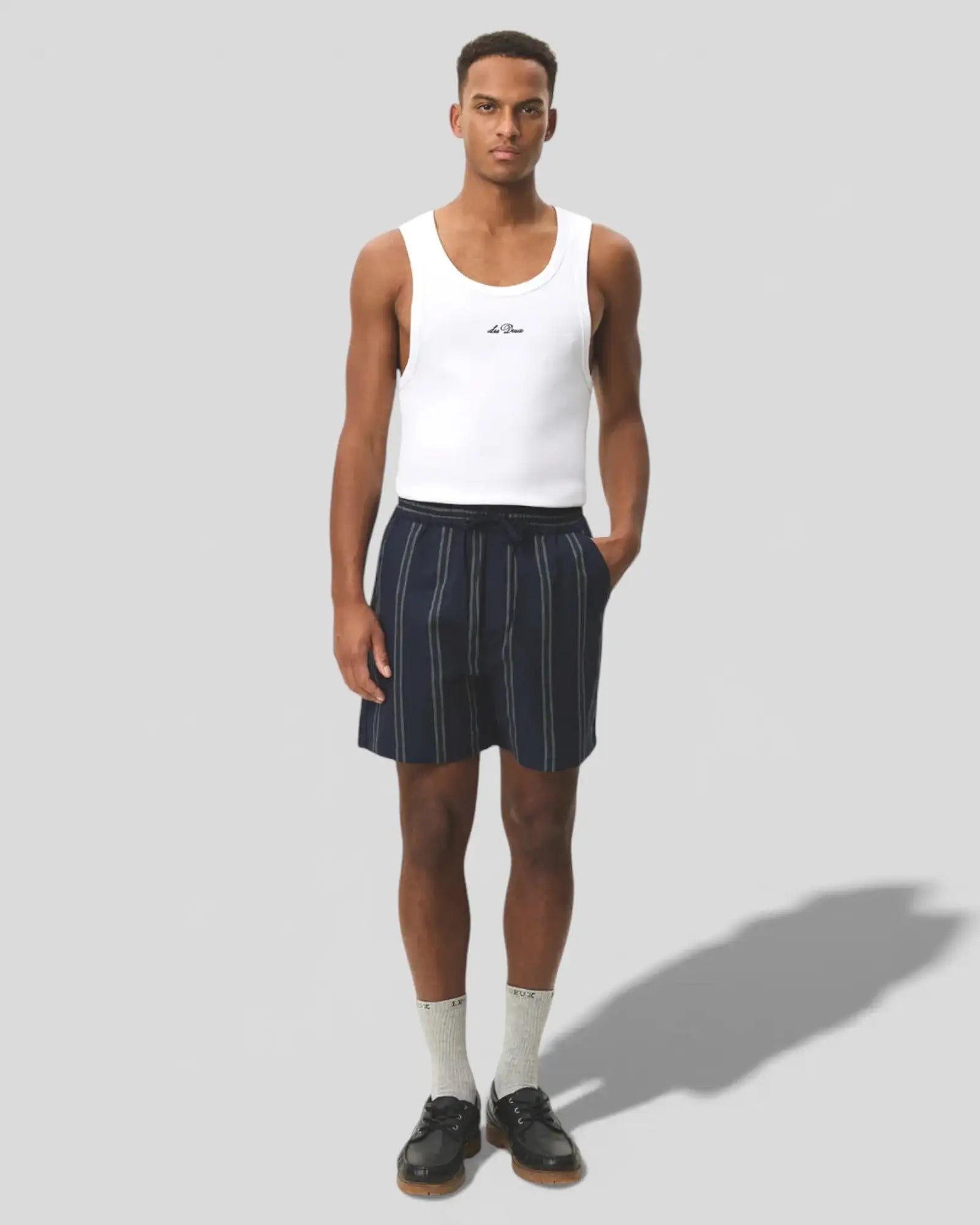 Les Deux || Lawson Stripe Shorts - Dark Navy Les Deux