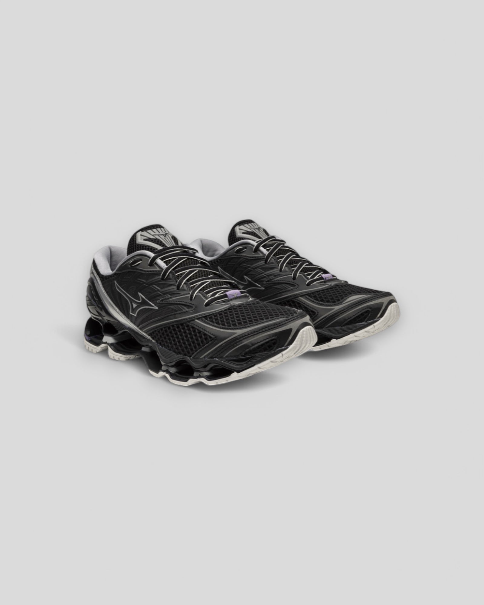 Mizuno || Wave Prophecy Ls - Black/silver/purple haze - M" Mizuno