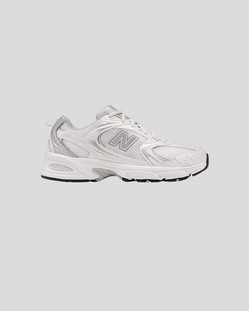 New Balance || MR530EMA - White/ Silver metallic New Balance