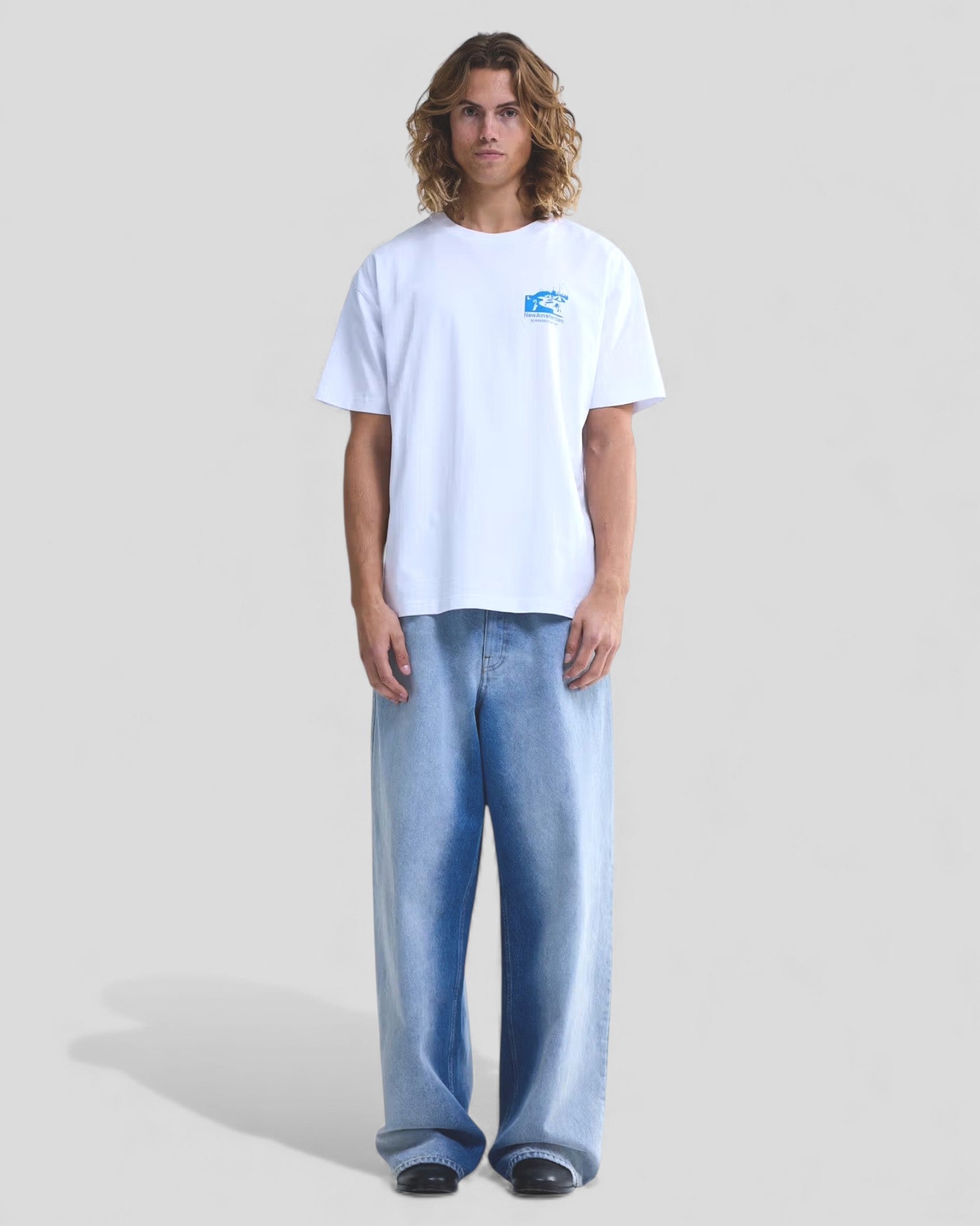 New Amsterdam || Beach Sign Tee - White New Amsterdam